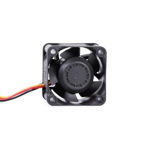 Alphacool ES 40mm 400-15,000rpm Fan (40x40x28mm) - Two Ball Bearing - PWM (24826)