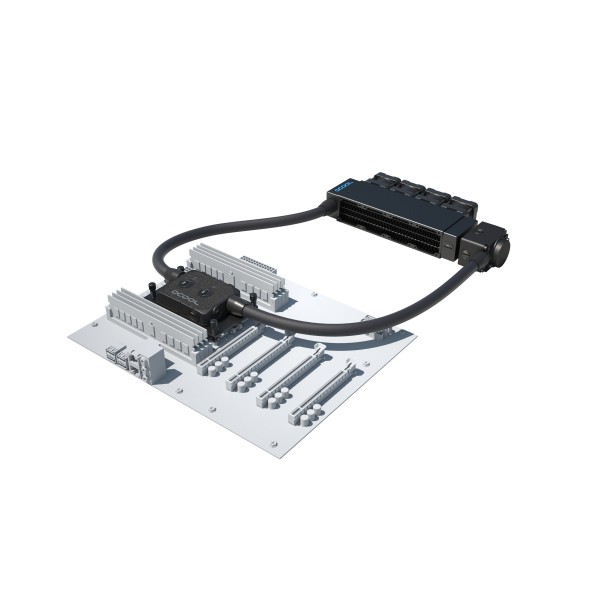 Alphacool ES 1U - 4 x 40 / XPX Pro 1U / Eisstation 40 DC-LT 3600rpm (11808)